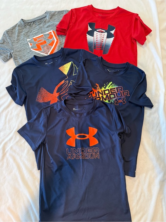 Under Armour Other - 5 Pack Under Armour Kids' Short Sleeve Logo Tee - Navy & Red